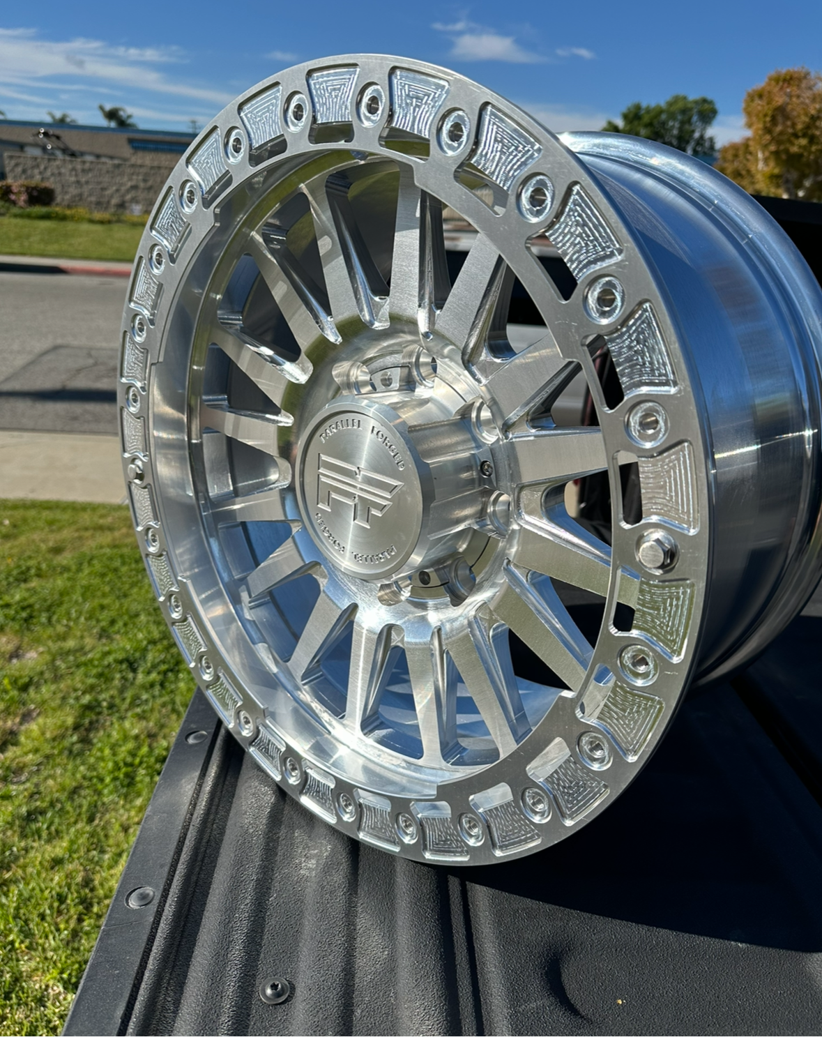 P40 Simulated Beadlock Raw 8 lug 17"