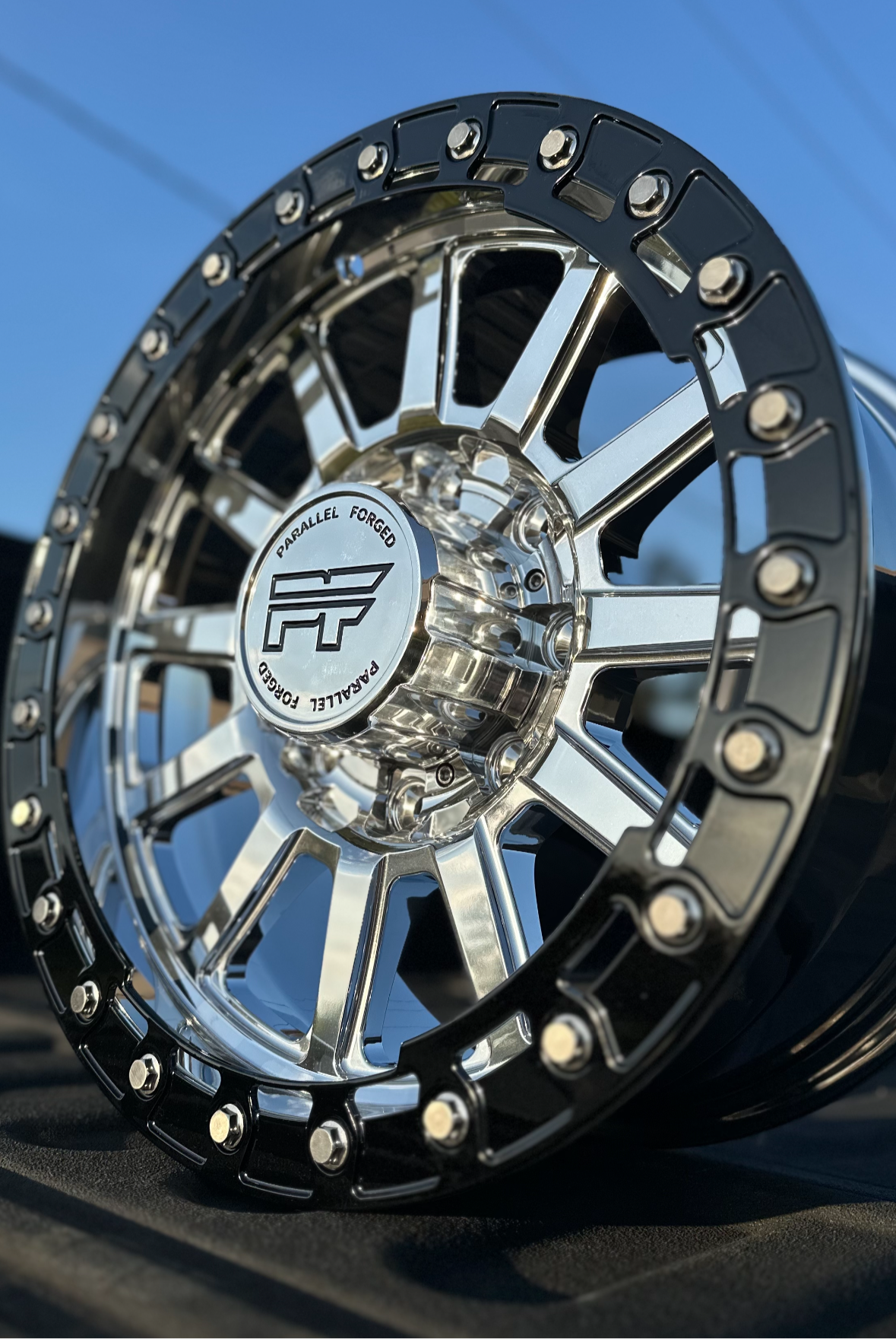 P51 Simulated Beadlock Polished 8 lug 17"
