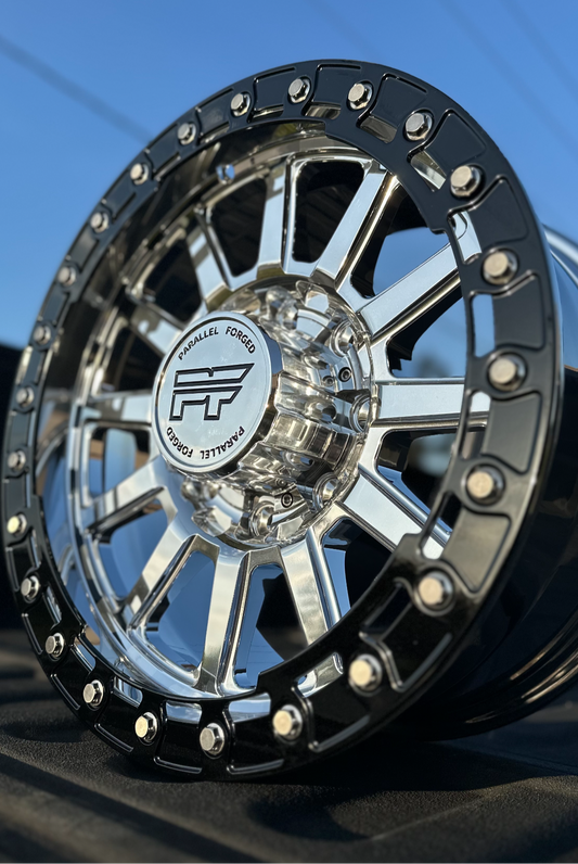 P51 Simulated Beadlock Polished 8 lug 18"